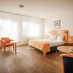 Ariva Boardinghouse Platanenhof City Airport Mannheim